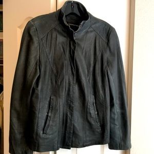 Women’s Leather jacket - fairly new, barely worn.